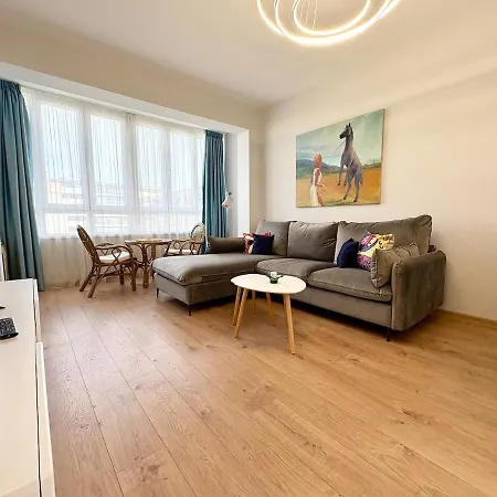 Pearl - Bright 2br Varna