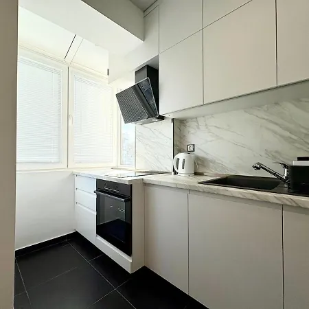 Pearl - Bright 2br Apartamento Varna